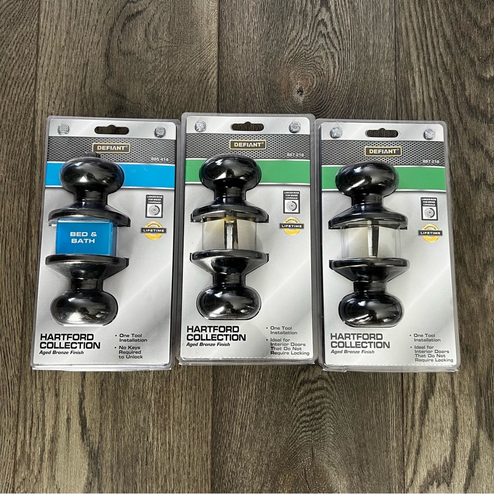DEFIANT HARTFORD COLLECTION NWT Aged Bronze Finish Door Knobs